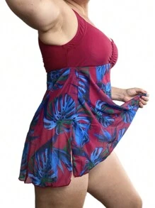 Plus Size Swimsuit With Built-In Skirt - 酒紅色 - 查看 1