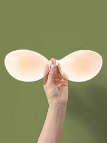 1 Pair Silicone Bras, Invisible Bra, Strapless Silicone Bra, Wedding Bra, Nipple Patch, Breathable Waterproof Bra, Women's Silicone Gathered Chest Patch, Popular Style