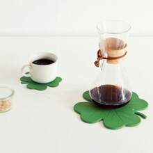 A Set Of 6 Pieces, Lucky Four-Leaf Clover Silicone Coaster, Green Creative Simple Four-Leaf Clover Silicone Coaster, Leaf Pot Mat, Leaf Placemat - Multicolor - View 1