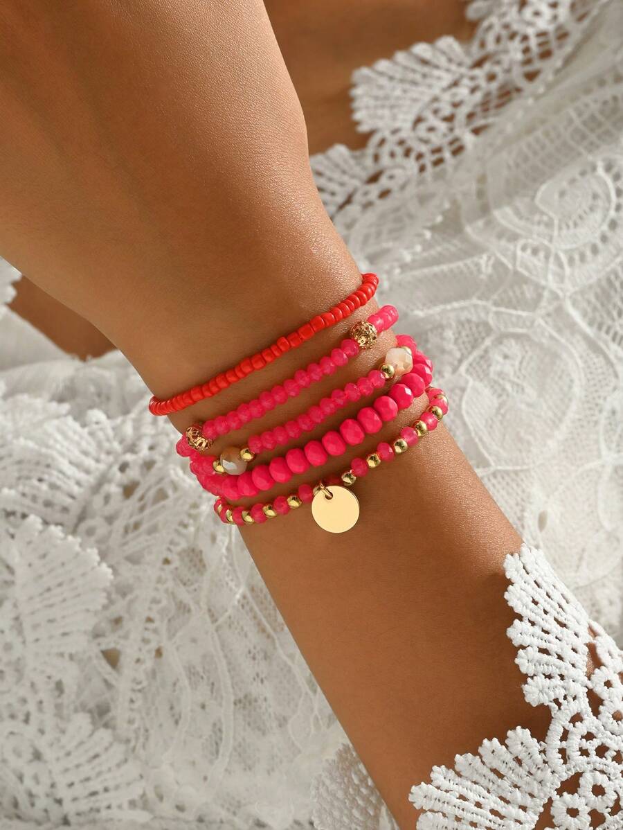 5 件时尚百搭创意米珠珍珠圆盘吊坠多层手链套装，适合女性日常装饰