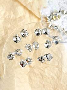 10/30Pcs White Rhinestone, Big Crooked Heart, Fat Square Axe, Crystal Rhinestone, Cannot Drop Bottom, High Brightness Pearl, Alien Rhinestone Material, Nail Rhinestone Jewelry Nails Nail Supplies Nails Nail Charms Nail Gems