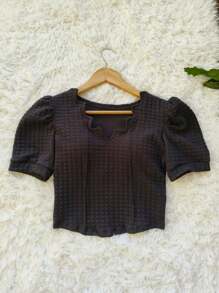 Blusa feminina de camiseda   manga curta com bojo - Preto - Visão 1