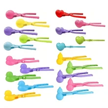 1 pièce de différents accessoires pour fabriquer des boules de neige, outils de sculpture de neige d'hiver, avec des moules en forme de cœur, de football, de canard, de bonhomme de neige. Équipement de jeu en plastique pour l'extérieur, utilisé pour les batailles de boules de neige - style et couleur aléatoires.