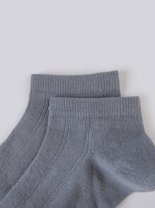5 Pairs Men's Solid Color & Striped Lightweight Breathable Casual Ankle Socks, All Season