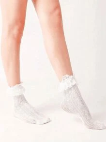 1 Pair Of Women's Solid Color Romantic Pleated Lace Trimmed Heart-Shaped Small Leg Socks. Cute Hollow Mesh Style, Lace Lace Love Socks, Suitable For School Gatherings, Daily Wear, Is A Great Gift, Halloween Gift, Halloween Decorative Socks, Christmas Decoration, Back To School Season, Travel Season, Valentine's Day, Fall - Multicolor - View 5