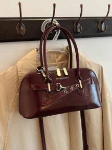 Bolsa Feminina Nova, Bolsa de Motocicleta Vintage Estilo Europeu e Americano com Rebite, Detalhe de Pregueado, Ombro e Bolsa Transversal Sólida Meia-Lua para Mulheres Bolsa de Motocicleta Y2K