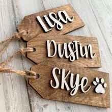 Etichette per calze di Natale, cartellini regalo, etichette in legno con perline, etichette per cesti di Pasqua, etichette per nomi di matrimonio, etichette personalizzate per calze, etichette in legno personalizzate per regali, etichette personalizzate per calze, etichette di Natale personalizzate, etichette in legno con nome, calze personalizzate, etichette regalo fatte a mano - Legna - Visualizzare 5