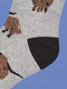 1 par de calcetines de tubo medio cómodos y transpirables con estampado de dibujos animados, calcetines unisex adecuados para deportes al aire libre, calcetines para todas las estaciones, otoño - Multicolor - Ver 5