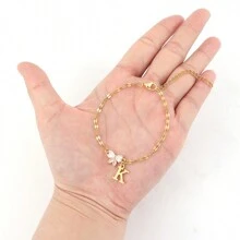 1件简约时尚水晶蝴蝶结字母不锈钢金色唇链手链，女士款 - 款式2 - 查看 3