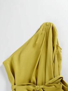 Vestido de noche largo con abertura lateral, cuello asimétrico y cinturón, adecuado para fiestas, bodas y ocasiones formales - Amarillo - Ver 6