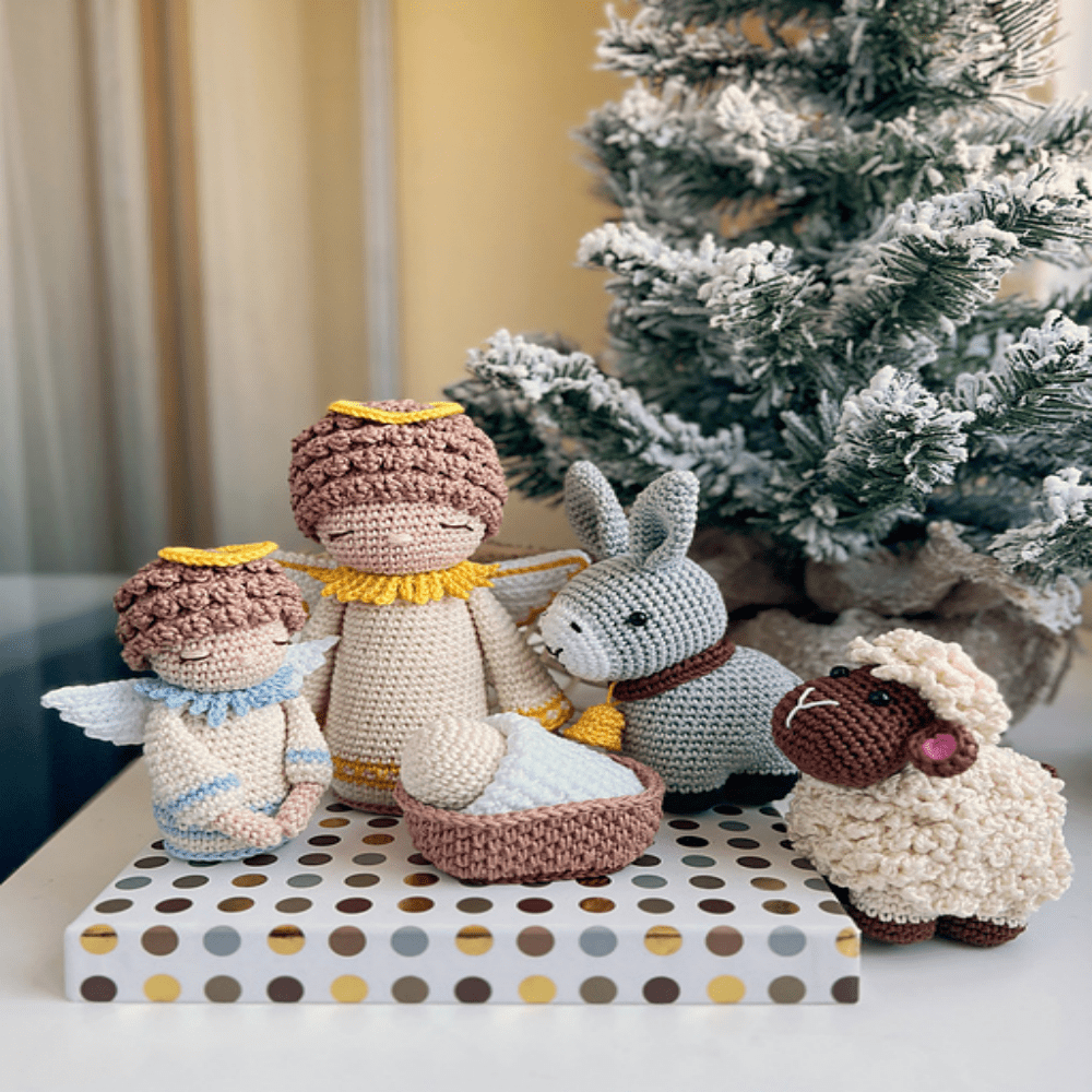 5pcs/Set Crochet Kits For Beginners - Adorable Crochet Kits Including Nativity Set With Jesus, Joseph, Sheep, Donkey, With Step-By-Step Decorations. Ideal Gifts For Christmas, New Year, Thanksgiving, Birthdays And Parties