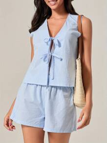 Women's 2 Piece Striped Outfit, Deep V Neck Tie-Up Tank Tops Elastic Waist Shorts For Summer