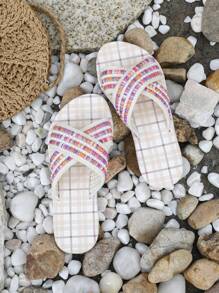 Stylish And Comfortable Peep-Toe Pink Slippers For Girls Breathable Light Beach Slippers For Outdoor Activities - Pink - View 5
