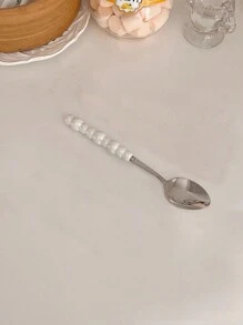 1/2/4/6/12 Stück einzigartiges Besteckset mit Perlmuttgriff aus Keramik, bestehend aus Steakmessern, Dessertgabeln und Löffeln - kreative Küchenhelfer und Accessoires, einschließlich Messer, Gabeln und Löffel - perfekt für den täglichen Gebrauch, Geburtstagsfeiern, Feiertage und als Schulmaterial