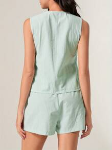 Women's 2 Piece Striped Outfit, Deep V Neck Tie-Up Tank Tops Elastic Waist Shorts For Summer