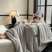 1pc Thickened Double-Sided Wool Blanket, Soft & Warm Fluffy Plush Blanket, Faux Rabbit Fur, Multi-Functional For Sofa, Bed, Outdoor Camping, All Season Gift, Modern Style, Machine Washable, Assorted Colors, Patchwork, Polyester Material - Multicolor - View 5