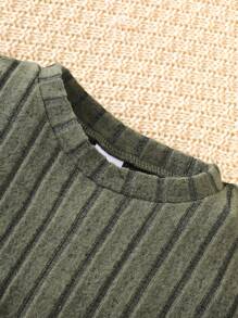 4-7 Years Girls Summer Camouflage Print Short Sleeve T-Shirt And Cami Dress 2-Piece Set, Soft And Skin-Friendly Fabric - Army Green - View 10