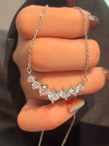 1pc Bling Princess 8 Zirconia 925 Sterling Silver Smile Necklace. It Features A Luxurious And Elegant Design And Is Suitable For Wearing On Dates And At Parties. It's An Excellent Birthday Gift.