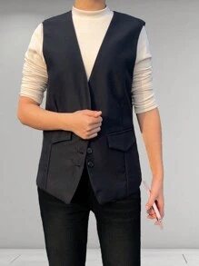 Conjunto de ropa de primavera nueva para mujer. Es un chaleco sin mangas de estilo holgado diseñado por diseñadores de moda, que le da un aspecto de alta gama. Tiene botones y se puede usar como una capa base para ocasiones formales como fiestas, banquetes o simplemente como una prenda superior. Es un chaleco de traje sin mangas. Chaqueta de punto ligera para mujer que también es adecuada para usar en una cita de San Valentín.