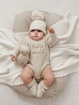 新生儿“你好，世界”刺绣针织连体衣和毛球帽套装，婴儿摄影道具，洗礼服