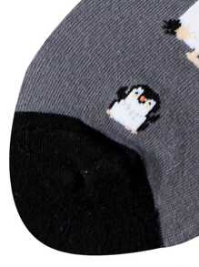 1 par de calcetines de tubo medio cómodos y transpirables con estampado de pingüinos de dibujos animados, calcetines divertidos personalizados con estampado de animales