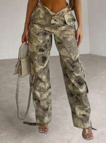 Women's Y2K Street Style Flap Pocket Camo Cargo Pants With Drawstring Ankle Drawstring Hems,Outdoor Clothing - Green - View 2