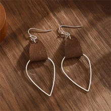 1 paire de boucles d'oreilles pendantes en forme de goutte d'eau  de style bohème rétro, design asymétrique unique, convient pour les fêtes et les cadeaux