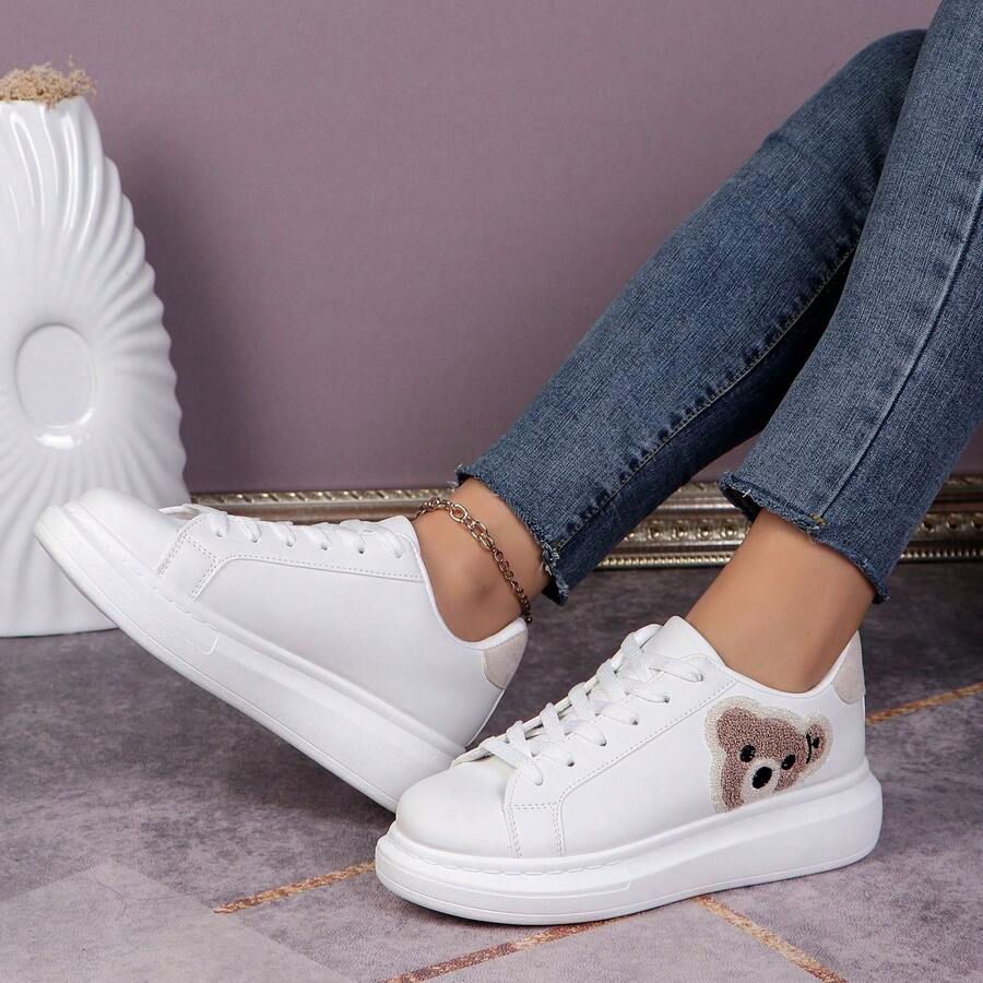 Women's Fashion Thick Sole Casual Sports Shoes With Cute Bear Design