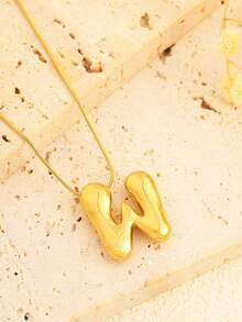 1 Pezzo Collana pendente con 26 lettere in acciaio inossidabile, di stile semplice e alla moda, classico e senza tempo, adatto per uso quotidiano, come regalo, per feste o festival musicali