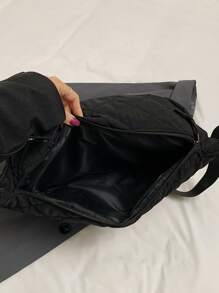Fashionable Versatile Large Capacity Lightweight Embroidered Chest Bag/Waist Bag/Crossbody Bag