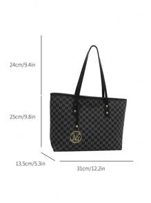 A New Fall And Winter Fashion Letter Print, Large Capacity Tote Bag. Zipper Opening, Lightweight Minimalist, Hardware Pendant Shoulder Bag. Suitable For Women's Daily Life Casual, Commuting, Work And Student Use