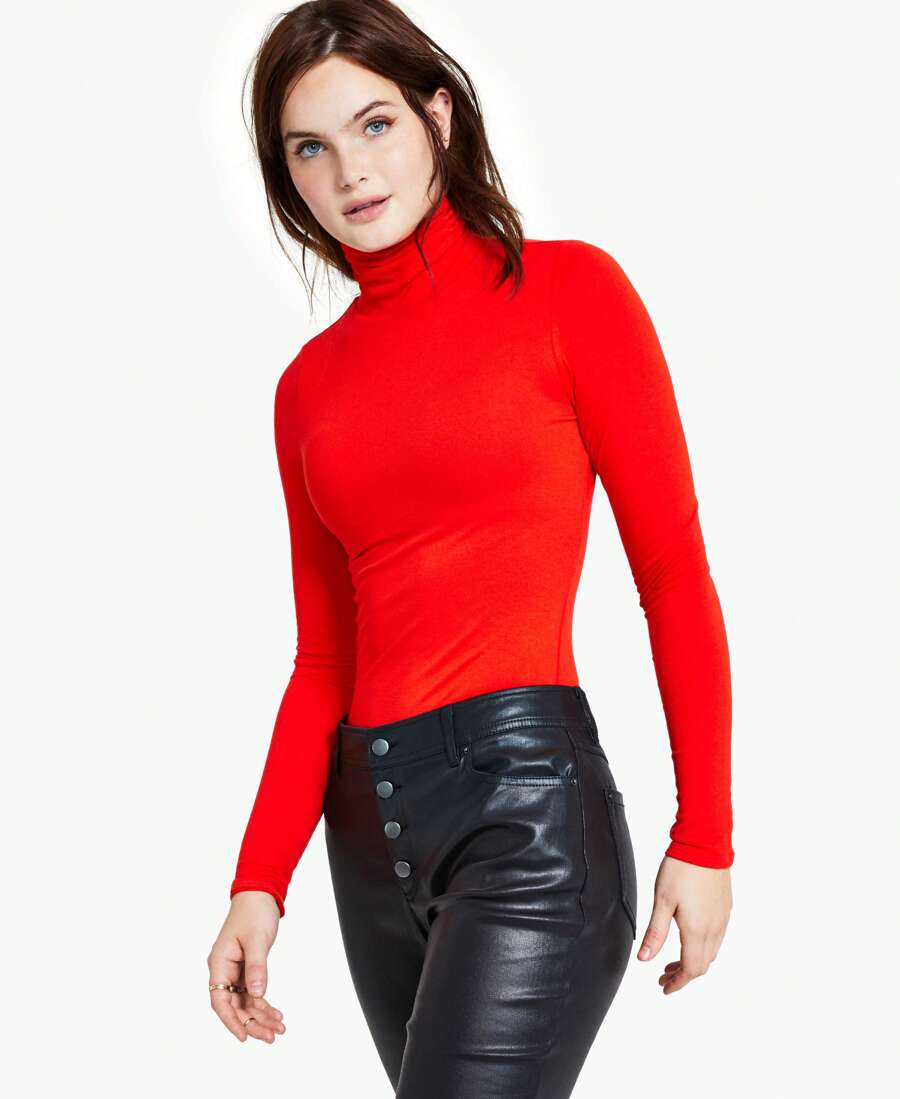 Bar III Turtleneck Bodysuit - 紅色 - 查看 1