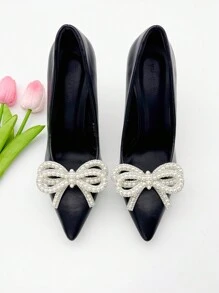 2pcs Set Fashionable Faux Pearl Crystal Bow Design Detachable Shoe Buckles, Suitable For Ladies' High Heels Wedding Shoes Decor, Luxury Gift