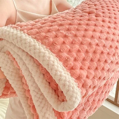 1pc Solid Colored Thickened And Soft Blanket