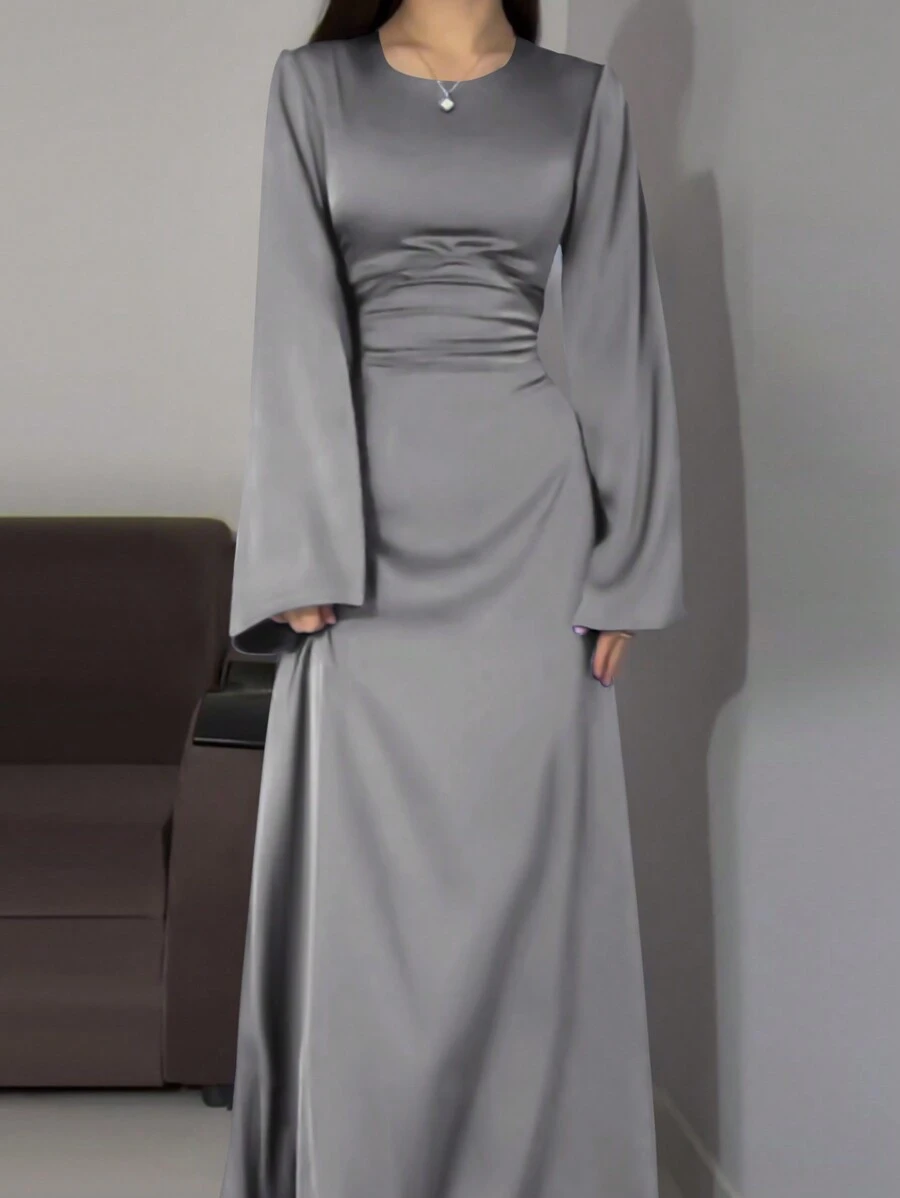 Women's Solid Color Round Neck Flare Sleeve Elegant Mid-East Style Long Arabian Dress - Grey - View 1