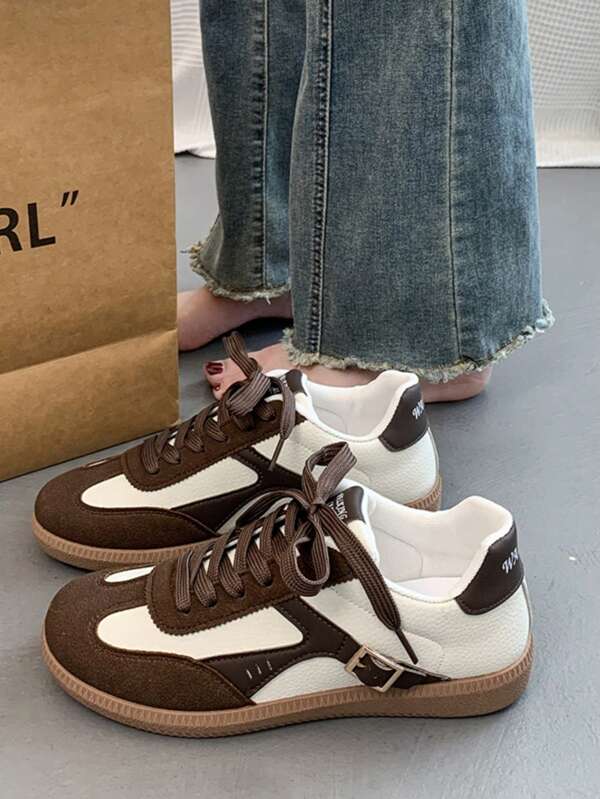 Women's Casual Sneakers With Leather Patch Decoration, Non-Slip Rubber Sole, Round Toe, Lace-Up, Colorblock Retro Style Comfortable Flat Shoes For Daily Wear, Brown & Green