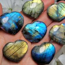AA+ Super High Quality Shiny Labradorite Heart Palm Stone,Natural Crystals, Purifying Body And Mind, Yoga Balancing Chakras, Healing Crystals,Heart Palm Massage Stone,Labradorite Polish/Quartz Palm Stone Crystal Gifts/Home Decor/Crystal Gifts For Parents/Crystal Crafts/Crystal Collection/Crystal Hobby /Valentine's Day/Christmas,The Best Crystal Gift For Parents - Multicolor - View 3