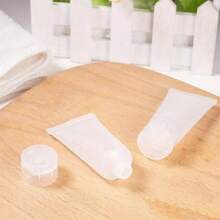 30 Stück mattierte PE-Kunststoff-Nachfüllbare Quetschtuben, PP-Kunststoff-Schraubverschluss-Behälter für Kosmetika, Lotionen, Shampoo, reisegrößen 20 ml (0,68 Fl.Oz) Fassungsvermögen, 8,2 x 3,9 x 2,4 cm, tragbare Aufbewahrungszubehör