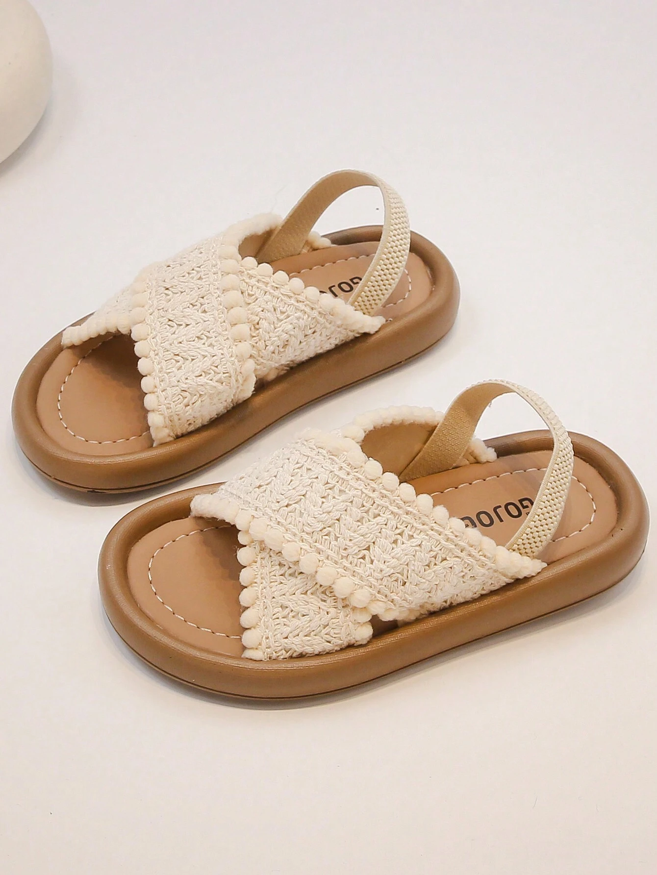 Sandalias estilo nacional con suelas suaves y antideslizantes para uso