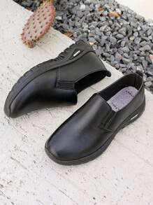 รองเท้ากีฬาแฟชั่นสำหรับผู้หญิงใส่เป็นกิจวัตร สบายสำหรับเดิน ขณะเดินทางไปทำงาน - สีดำ - ดู 7