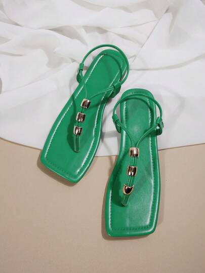 Women's Metal Beaded Decor Flip Flops, Bohemian Style Open Toe Square Toe Flat Sandals, Fashion New Holiday Beach Slippers, Low Heel, Thong Strap Green Sandals