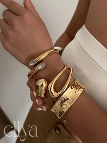 1pc Vintage Punk Style Asymmetric Water Drop Snakeskin Cuff Bracelet, Luxury Adjustable Wide Face Rhinestoned Open Bangle Bracelet For Women, High Quality Metal Charm Jewelry For Daily, Party, Holiday Gift