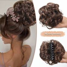 Chignon con fermaglio a pinza in capelli sintetici ricci, resistente al calore, con boccoli naturali, fermagli per extension capelli, colori nero, marrone, biondo, adatto per l'uso quotidiano, 40g 1 pezzo