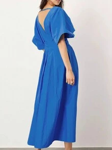 春夏女装休闲时尚纯色V领后背镂空空气感收腰百褶蝙蝠袖优雅中长款大码A字下摆连衣裙 - 藍色 - 查看 2