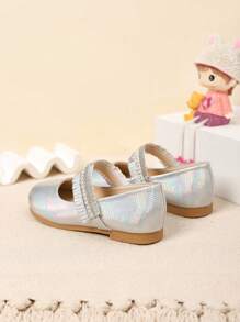 2 pares de zapatos planos suaves para niñas pequeñas, diseño de flecos y escamas de pez brillantes, zapatos planos suaves y cómodos adecuados para bodas, banquetes, trajes de flores, bailes y presentaciones para niñas adolescentes, apropiados también para uso escolar