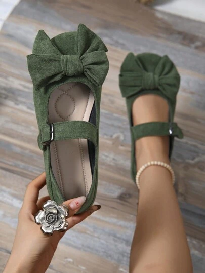 New Black Bow Decor Classic Beijing Cloth Shoes, Mothers Comfortable Flat Casual Slip-On Shoes For Work, Shopping Valentines