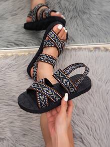 صندل أسود مفتوح الأصبع بنمط هندسي مطبوع على شكل أربعة مواسم إطار مرن، طراز روماني أنيق وجذاب للاستخدام اليومي، خفيف الوزن ومريح قابل للتنفس، صندل نسائي شبشب مسطح بأصبع مستدير