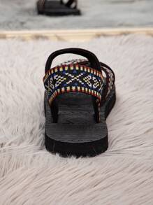 صندل أسود مفتوح الأصبع بنمط هندسي مطبوع على شكل أربعة مواسم إطار مرن، طراز روماني أنيق وجذاب للاستخدام اليومي، خفيف الوزن ومريح قابل للتنفس، صندل نسائي شبشب مسطح بأصبع مستدير