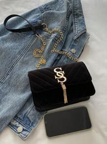 Mini Fashion Solid Color Simple Embroidery Thread Flip Cover Hardware Tassel Decoration Chain Shoulder Bag, Suitable For Shopping, Wallets, Shopping, Young Women, College Students, Newcomers, White-Collar Workers. They Are Very Suitable For Offices, Universities, Work, Business, Commuting, Outdoor Activities, Travel, And Outings
