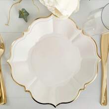 60er Pack elegante Wegwerfpappteller mit goldfarbiger Folie für Geburtstag, Verlobung, Hochzeit, Jahrestags-Feier, Party Zubehör (18cm+23cm+25,4cm)